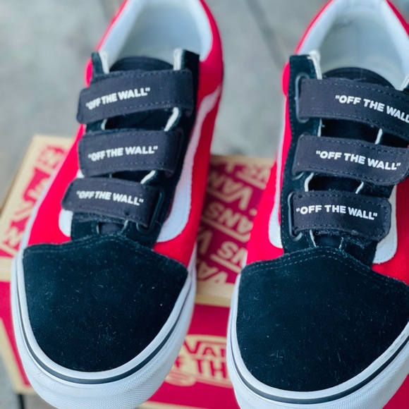 Vans Shoes Rare Vans Old Skool V Logo Pop Skate Shoes Poshmark